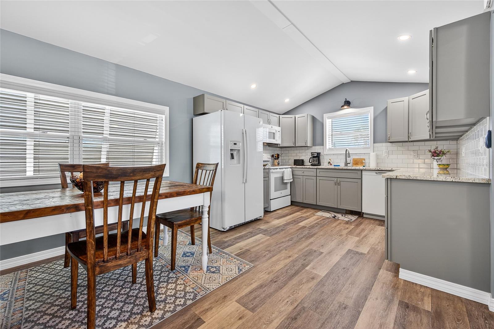 KINGS GATE SECTION 1 - Residential