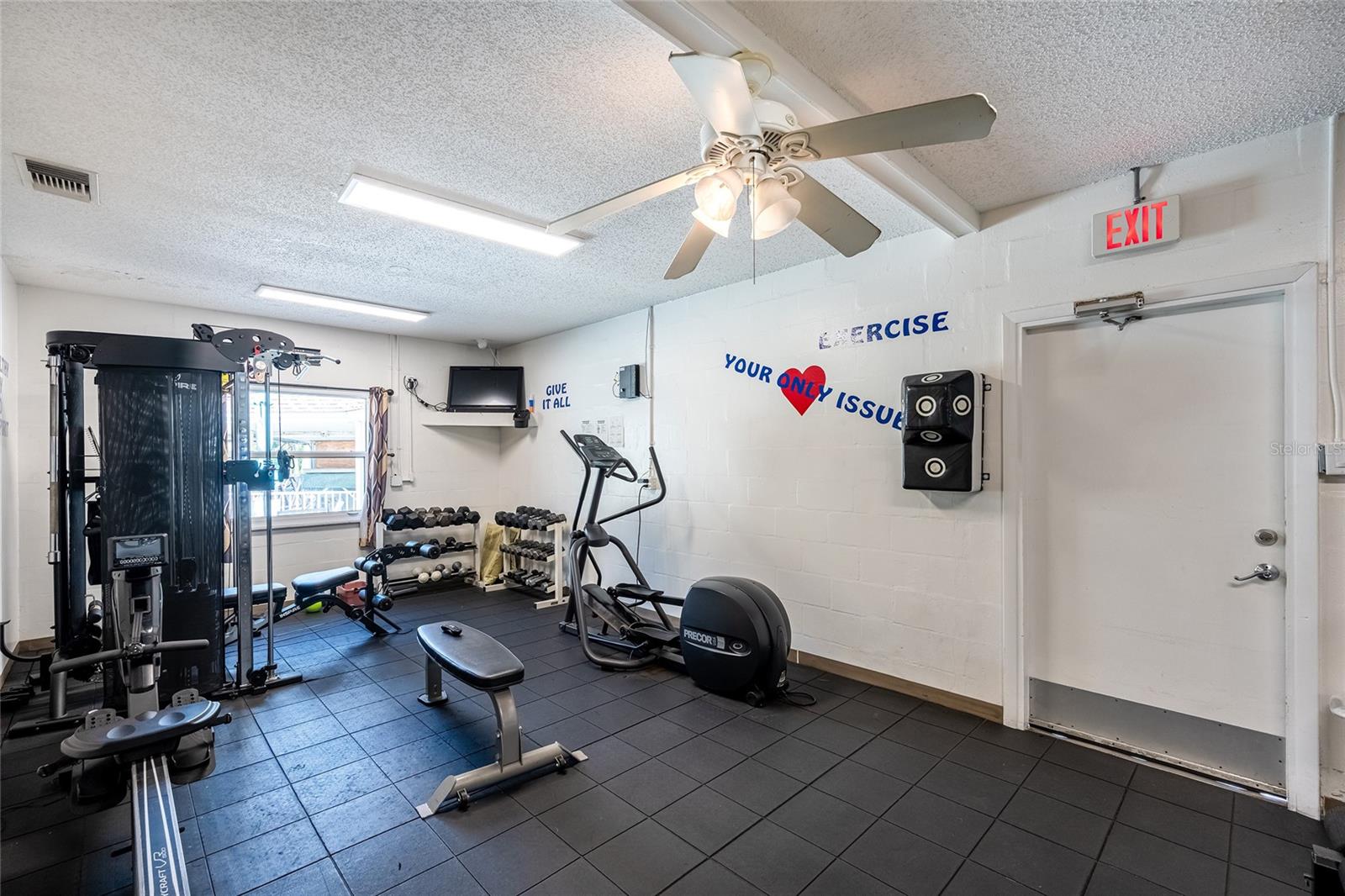 KINGS GATE SECTION 1 - Residential