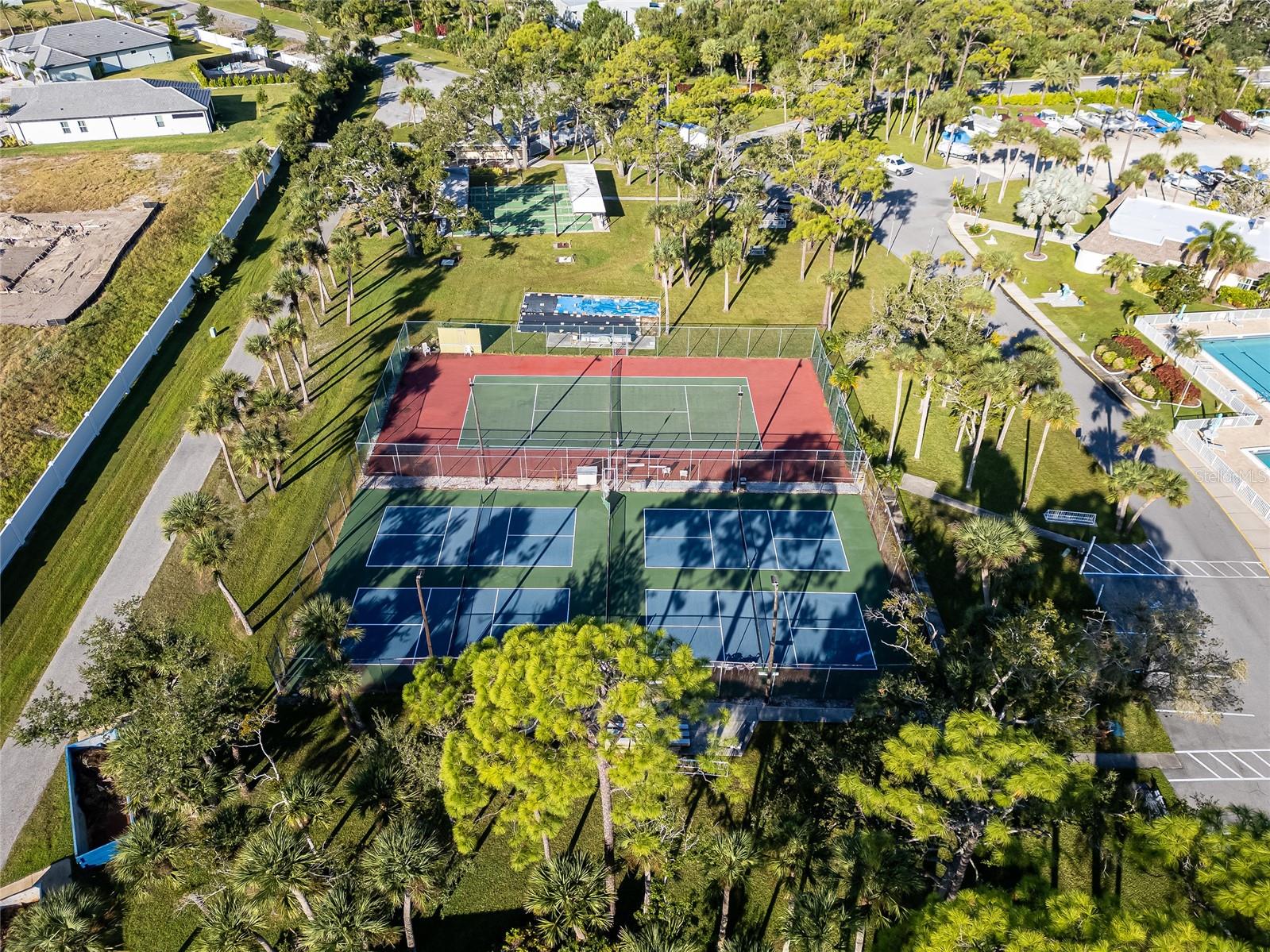 KINGS GATE SECTION 1 - Residential