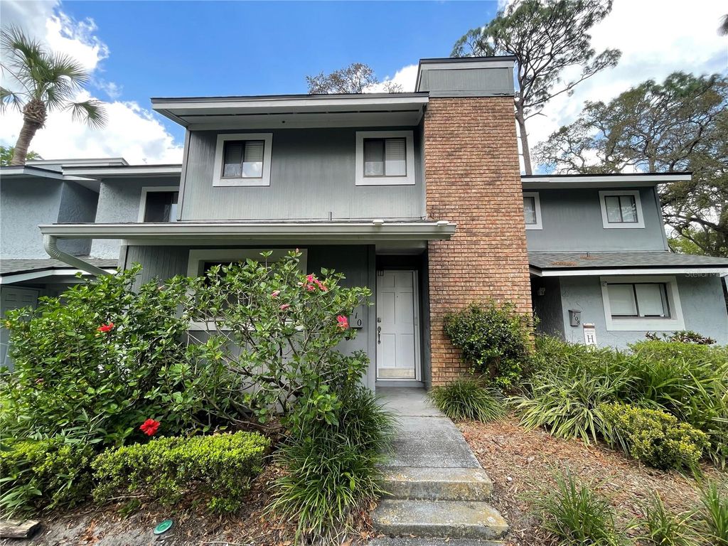 Photo of 710 Raymond Circle, Altamonte Springs, FL 32714 (MLS # O6405786)