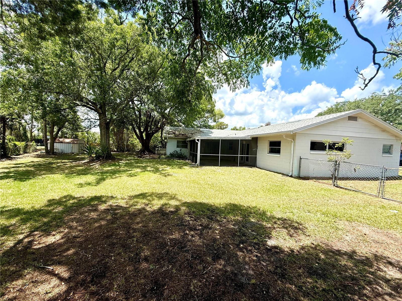 WINTER PARK PINES MERRIE OAKS - Residential