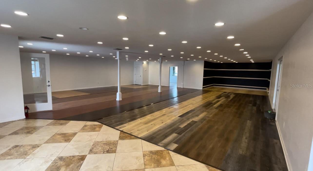 OLDSMAN FARM - Commercial Lease