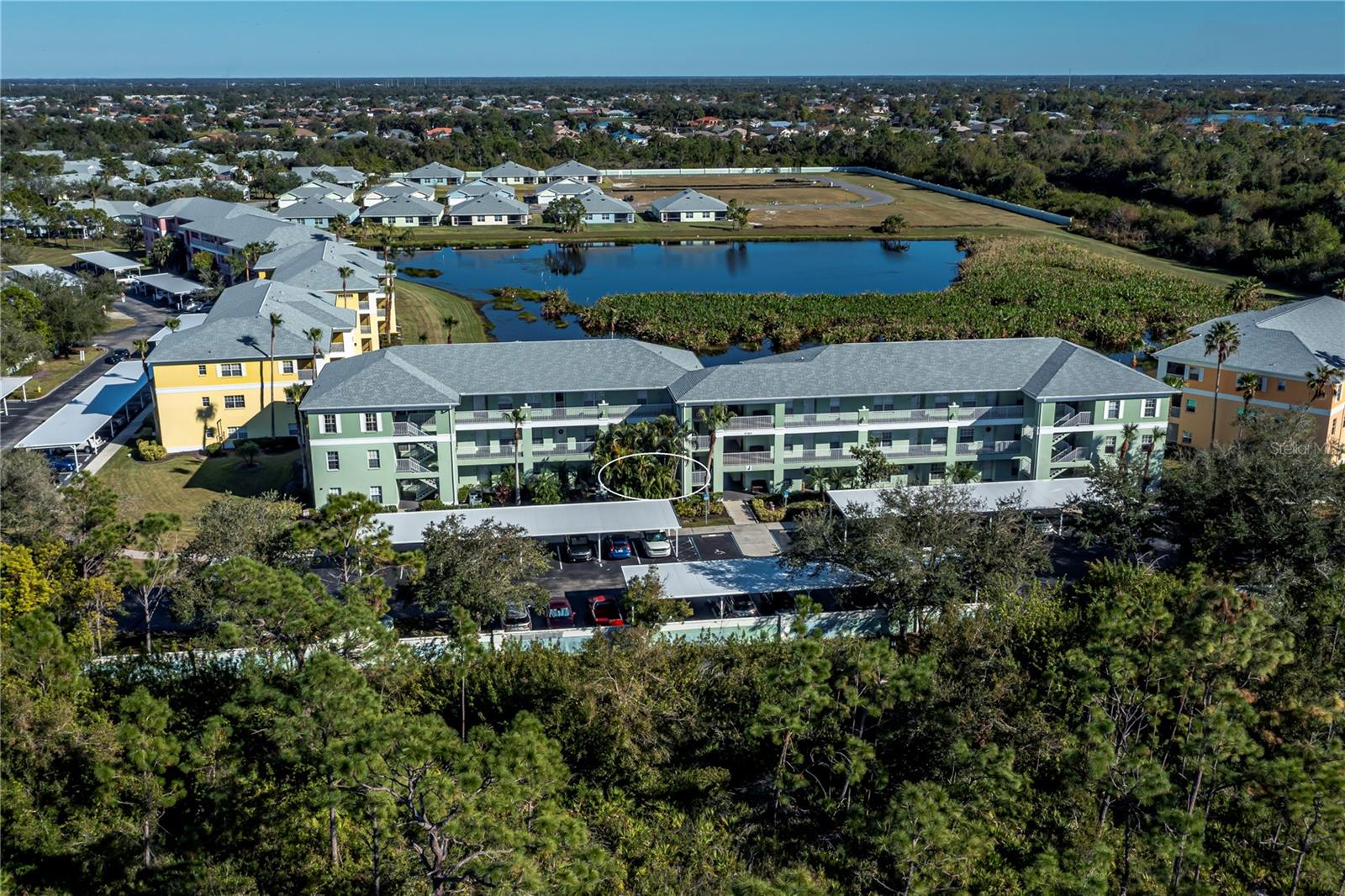 HERITAGE LAKE PARK - LAKE VIEW 5 CONDO - Residential