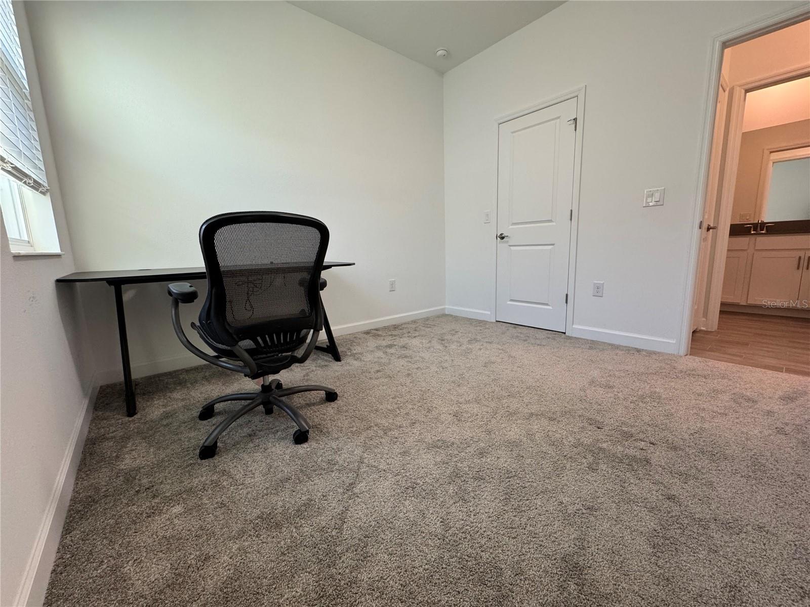 STOREY PARK - Residential Lease