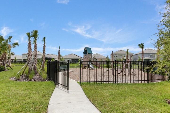 STOREY PARK - Residential Lease