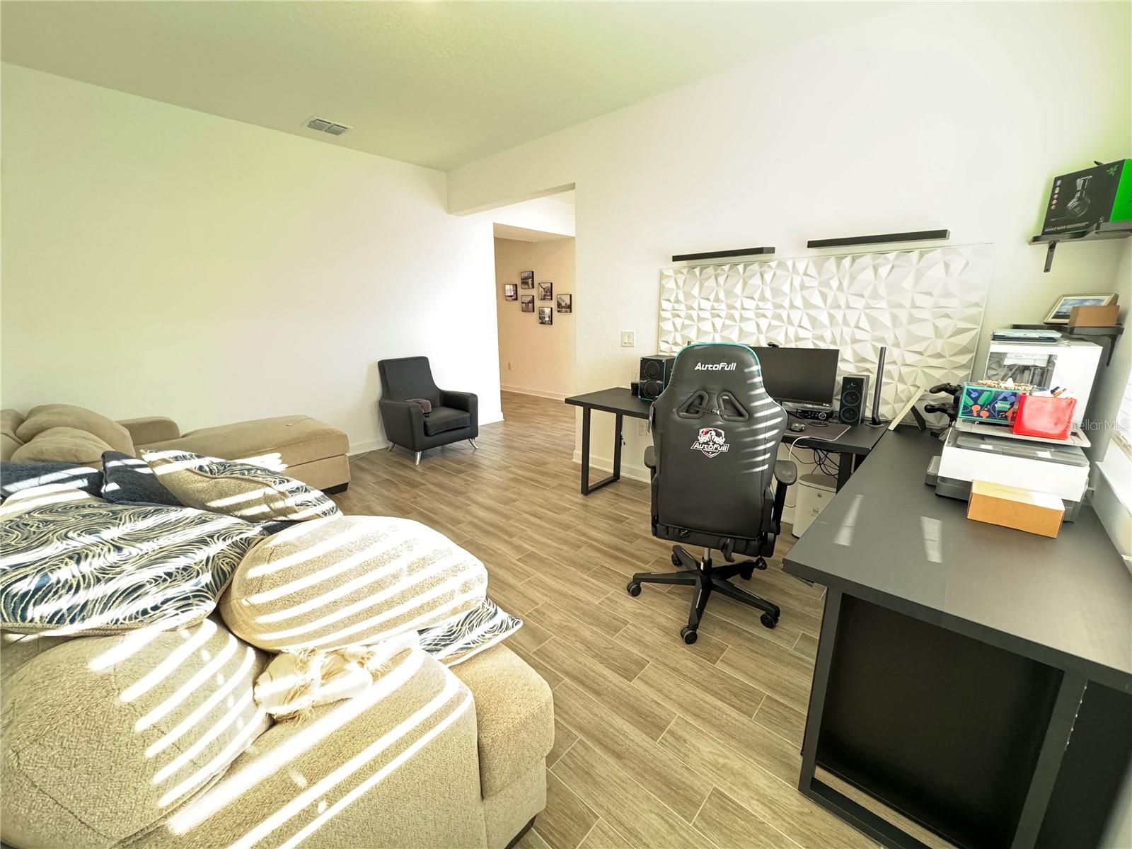 STOREY PARK - Residential Lease