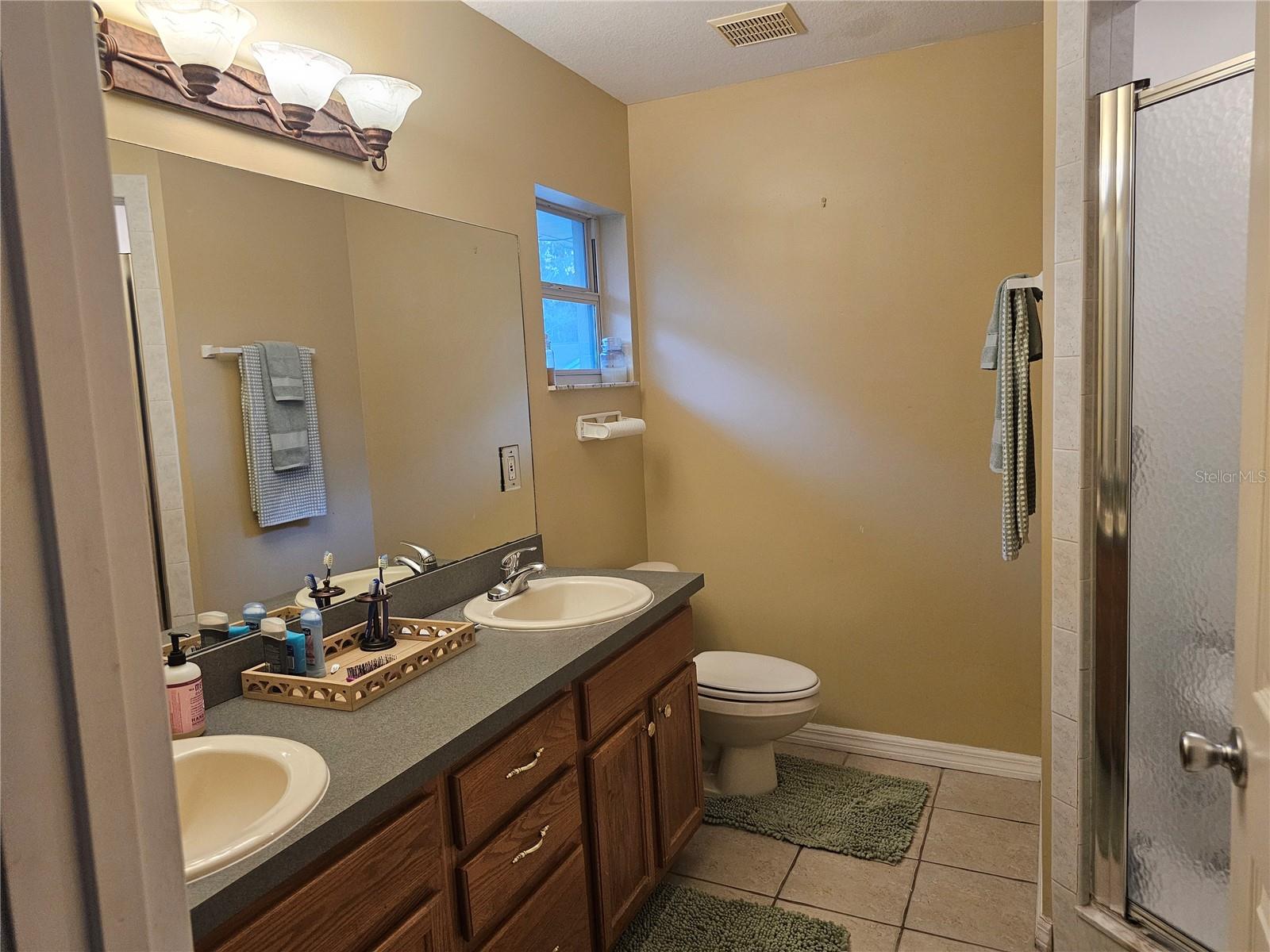 WOODS & LAKES - Residential