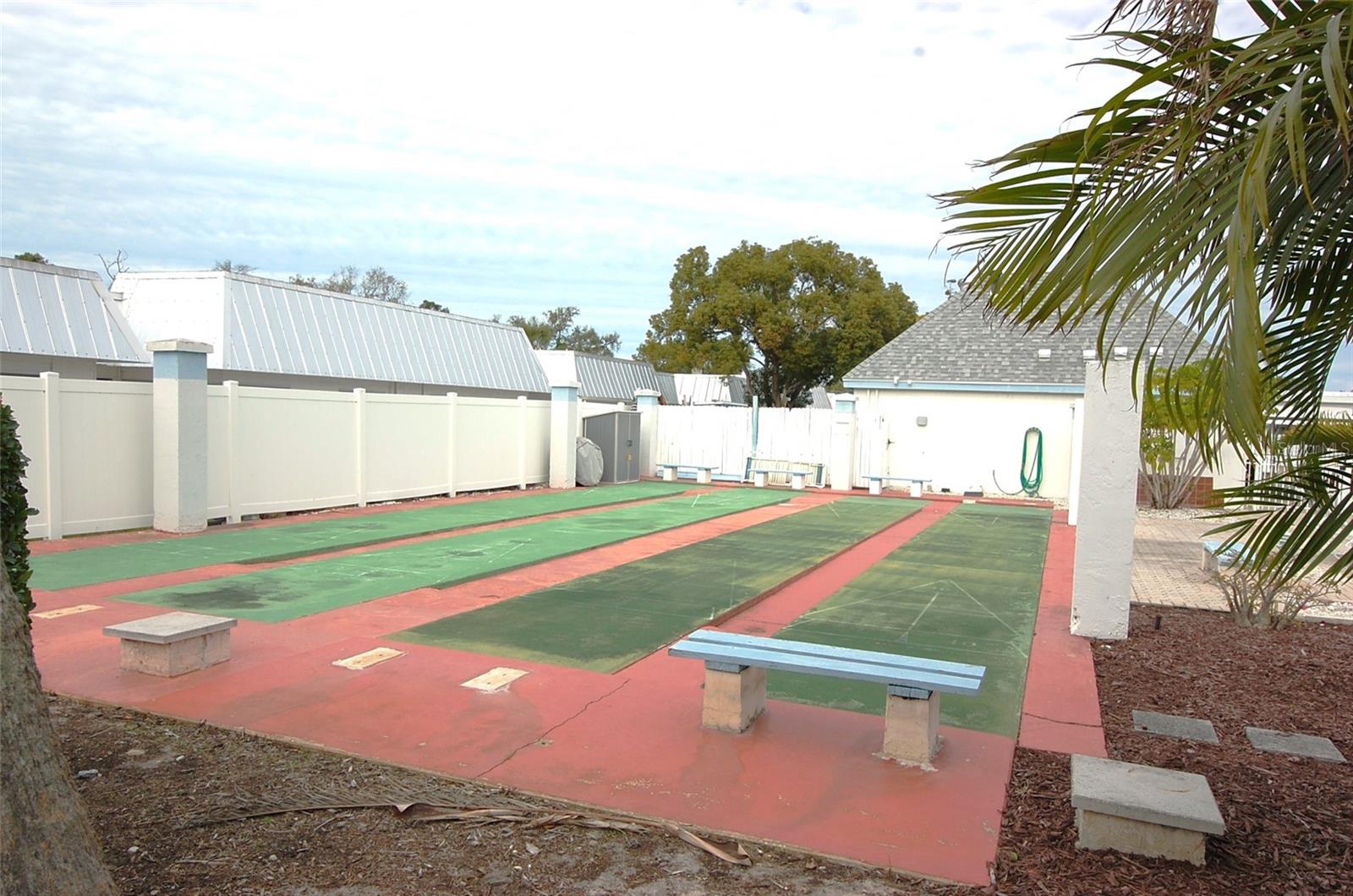 GARDENS BEACON SQUARE CONDO - Residential