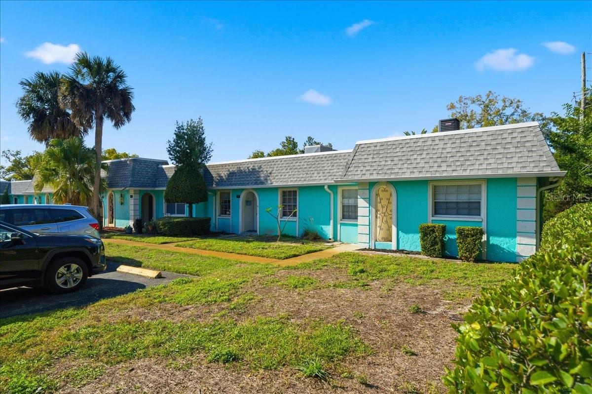 GARDENS BEACON SQUARE CONDO - Residential