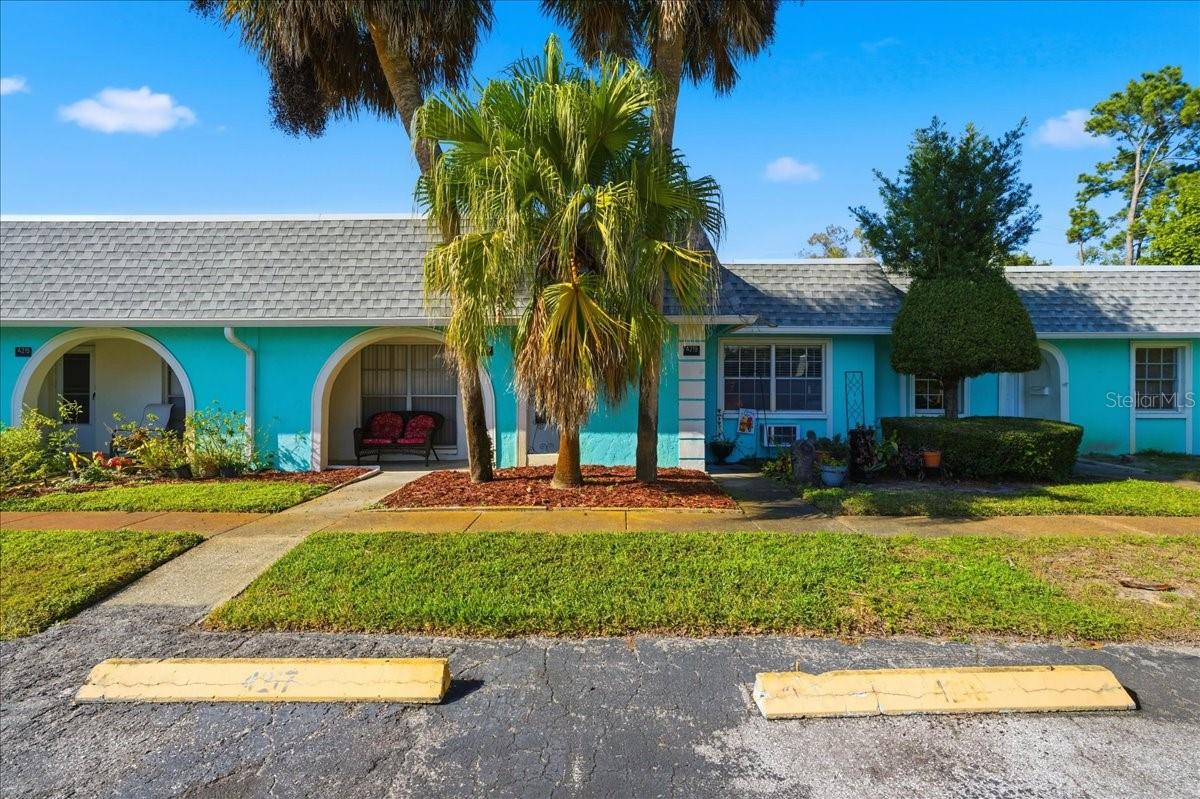 GARDENS BEACON SQUARE CONDO - Residential