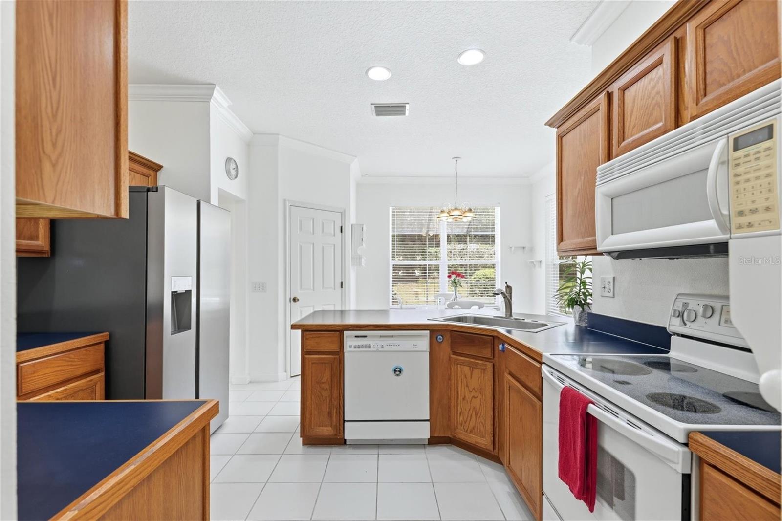 WELLINGTON CHASE - Residential