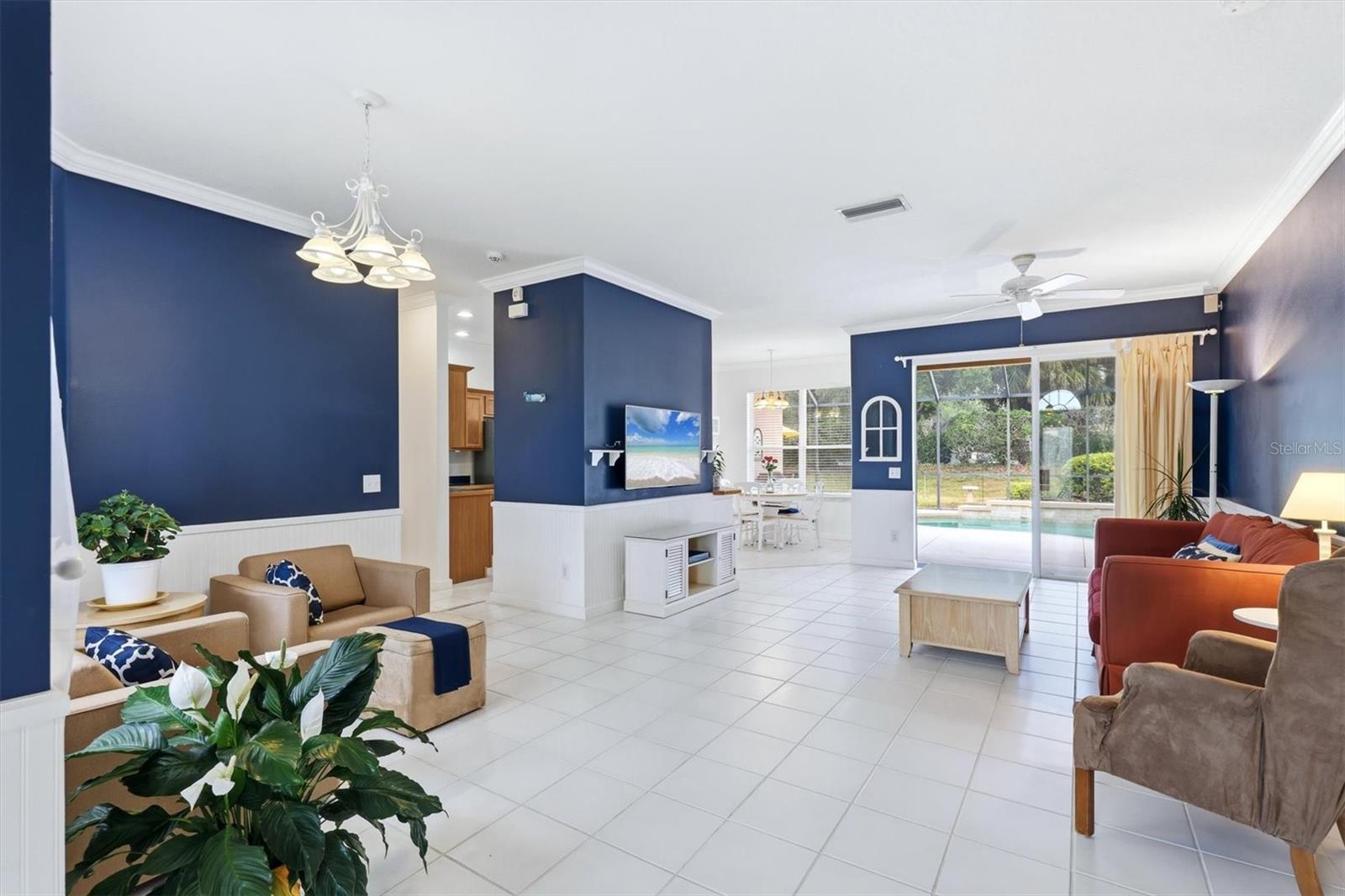 WELLINGTON CHASE - Residential
