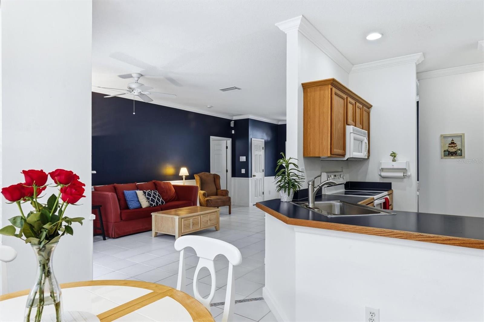 WELLINGTON CHASE - Residential