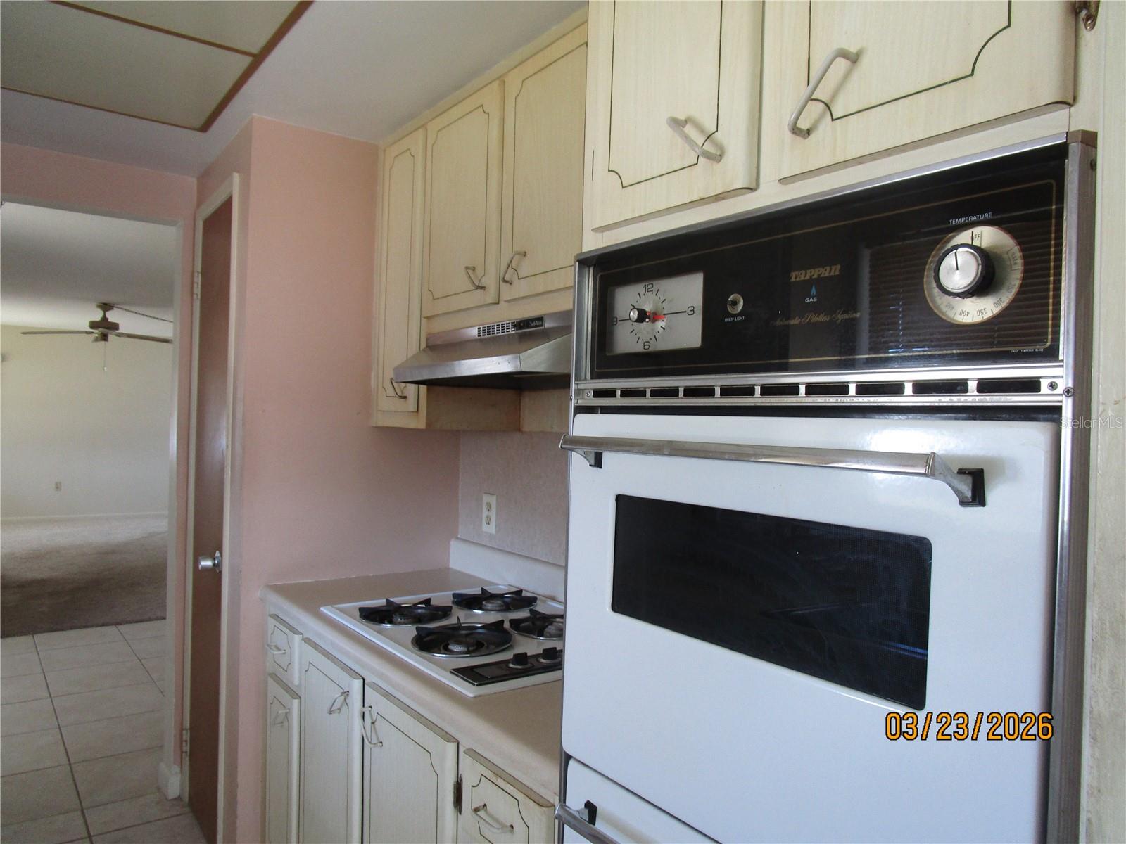 TOWN APTS CONDO - Residential