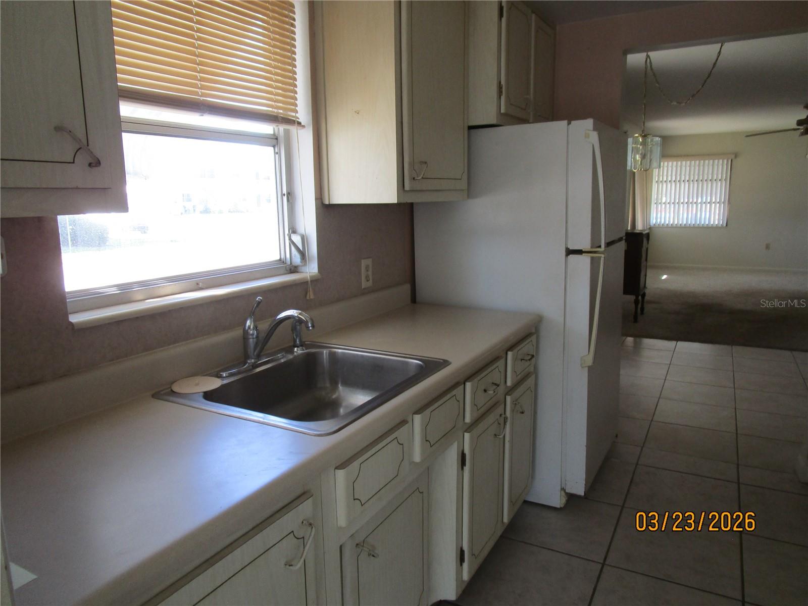 TOWN APTS CONDO - Residential