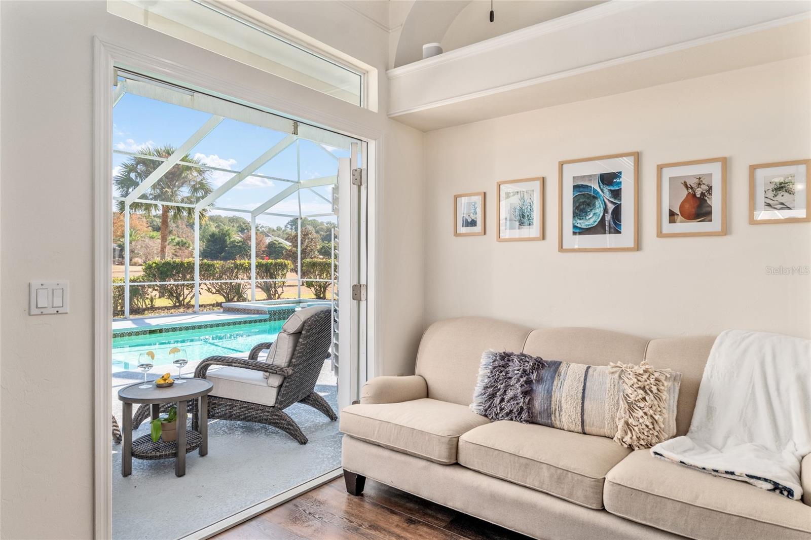 ABBEY GLEN - Residential