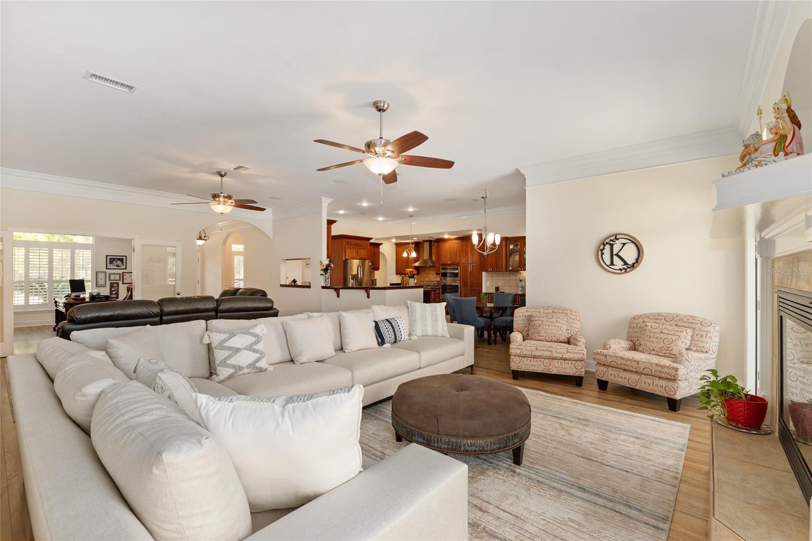 ABBEY GLEN - Residential