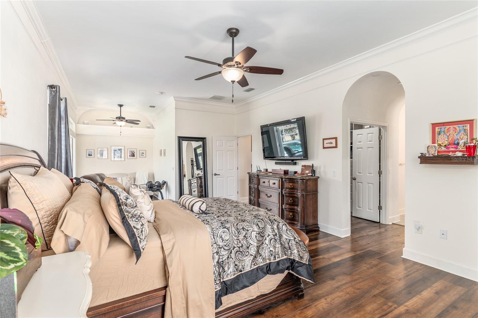 ABBEY GLEN - Residential