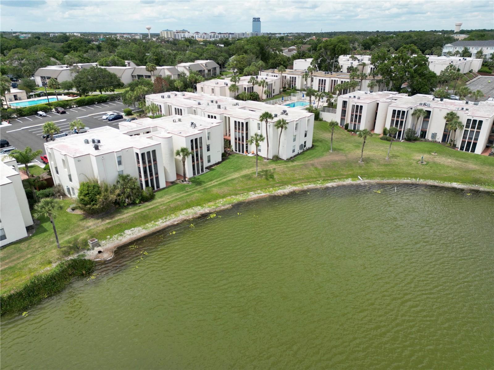 ROYAL ARMS CONDO - Residential