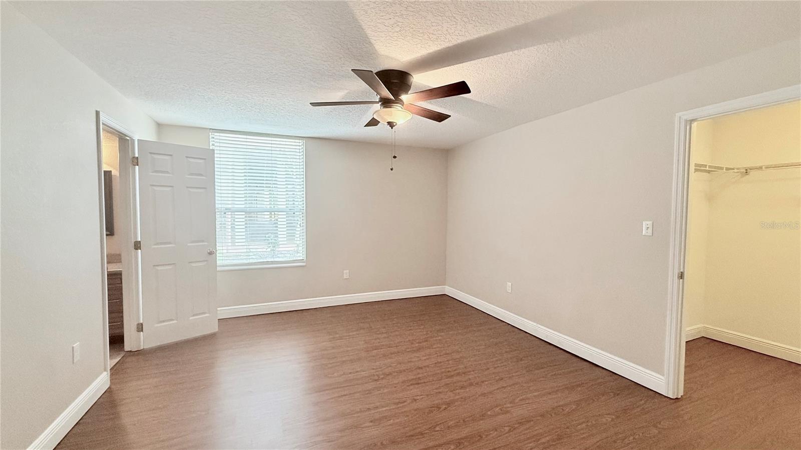 ROYAL ARMS CONDO - Residential