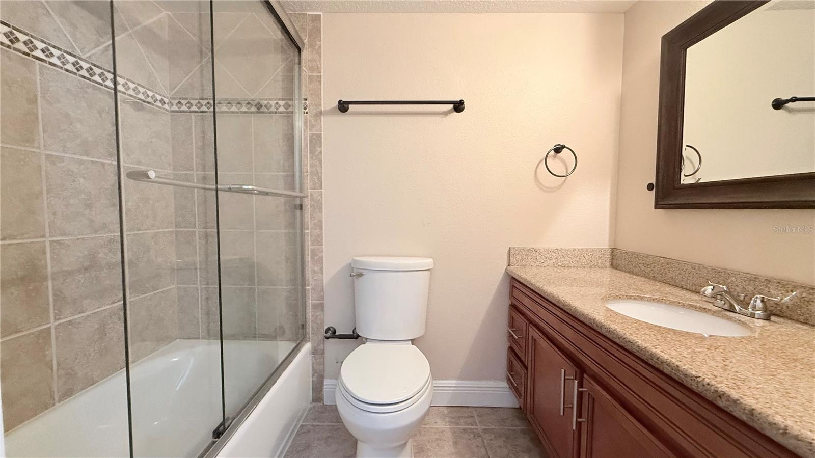 ROYAL ARMS CONDO - Residential