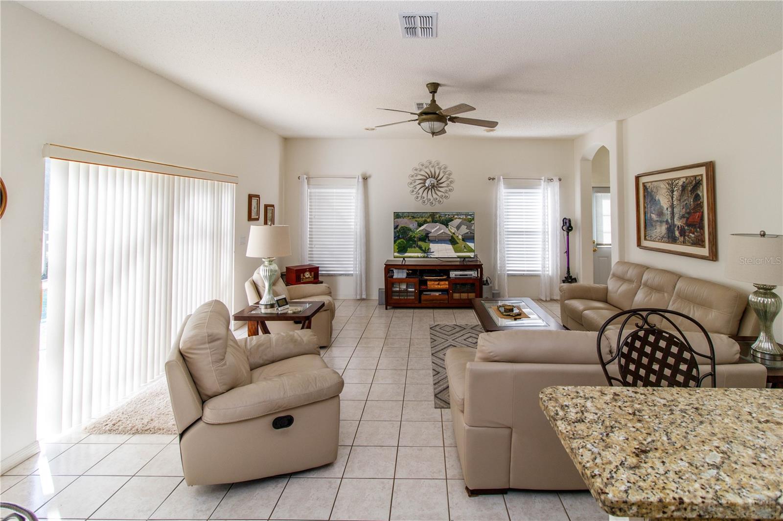 KEY VISTA PH 01 - Residential