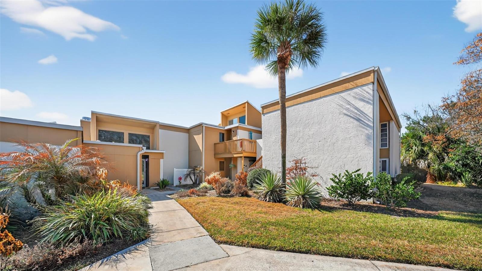 MOUNT DORA BUNKER HILL CONDO - Residential