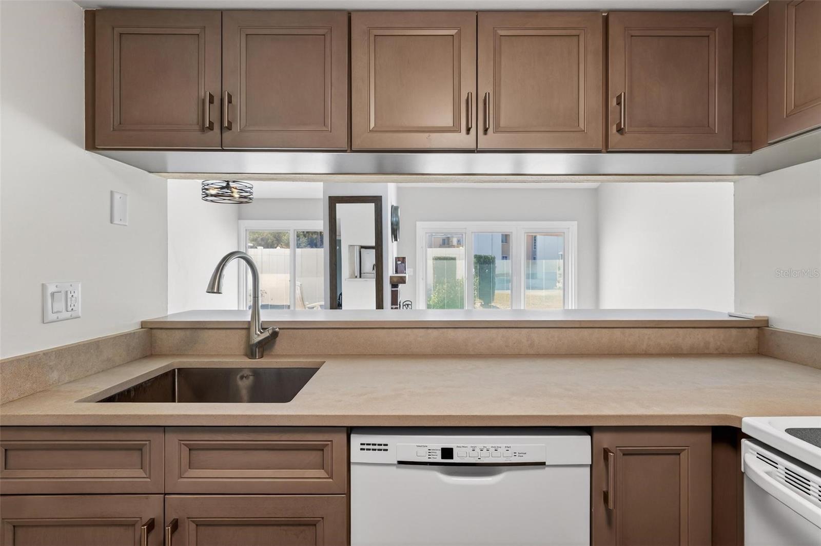 MOUNT DORA BUNKER HILL CONDO - Residential