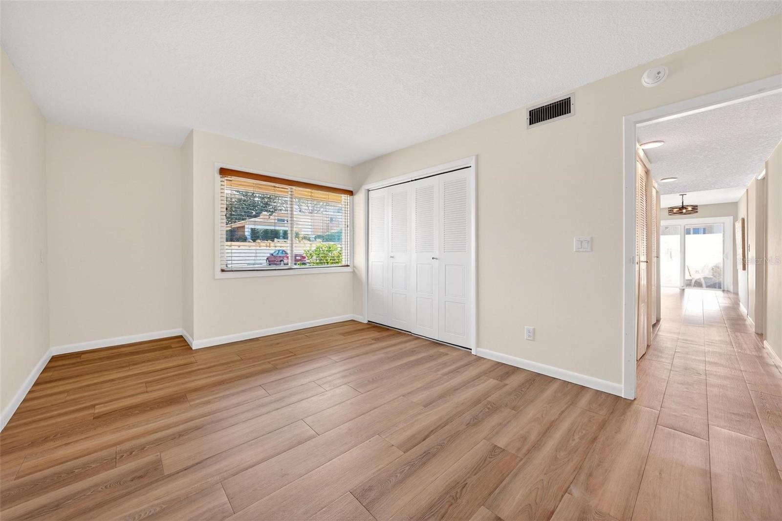 MOUNT DORA BUNKER HILL CONDO - Residential