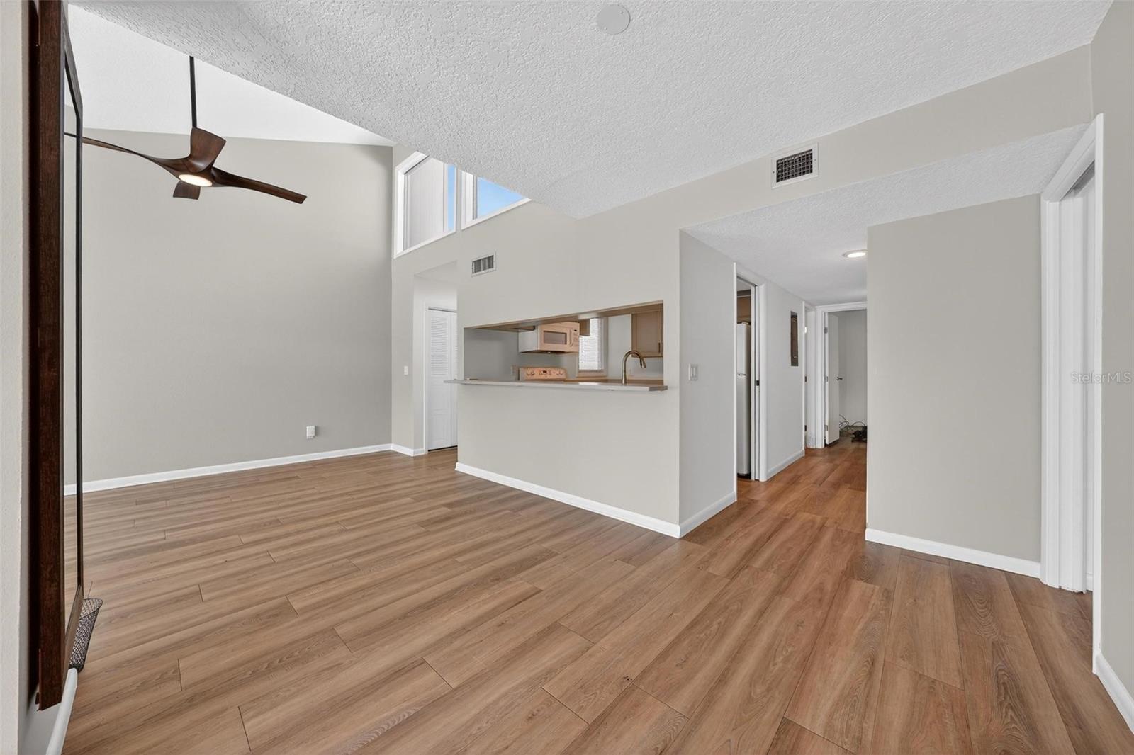 MOUNT DORA BUNKER HILL CONDO - Residential