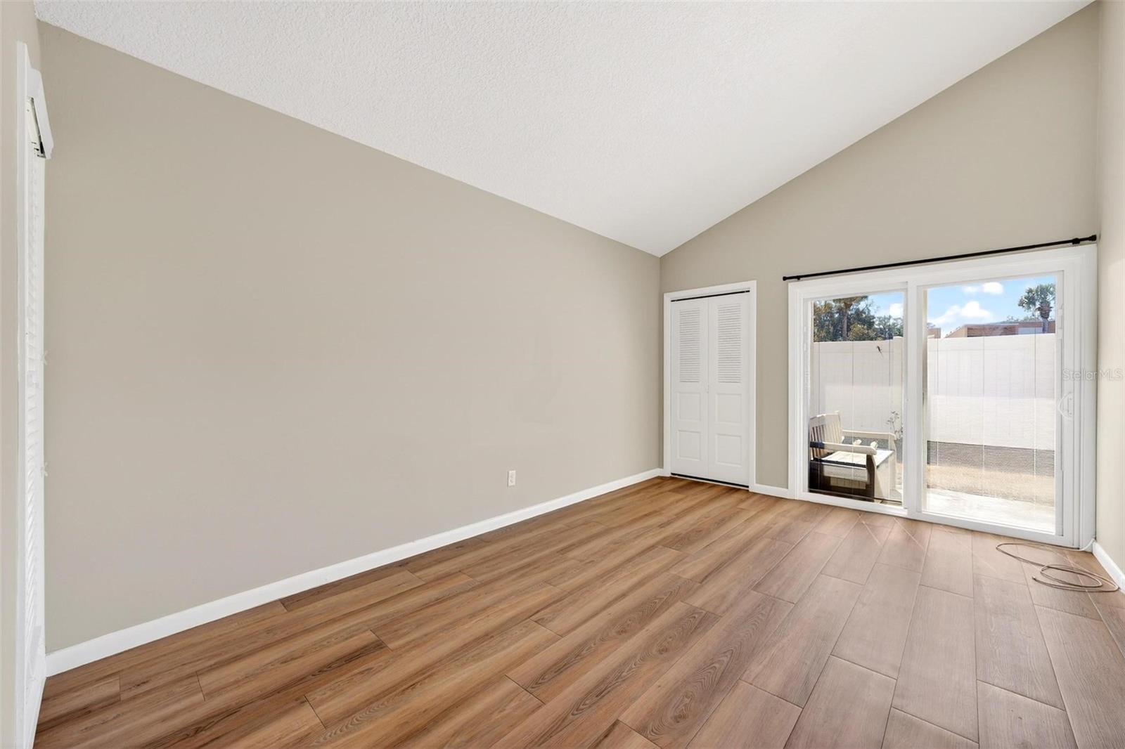 MOUNT DORA BUNKER HILL CONDO - Residential