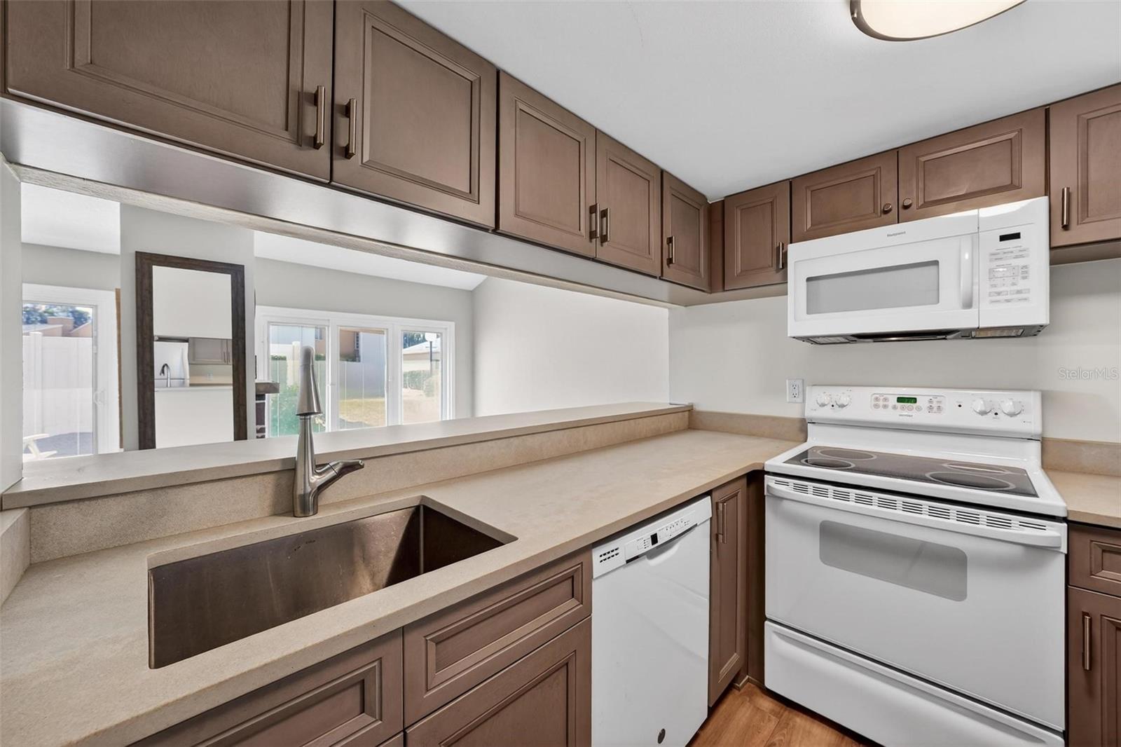 MOUNT DORA BUNKER HILL CONDO - Residential