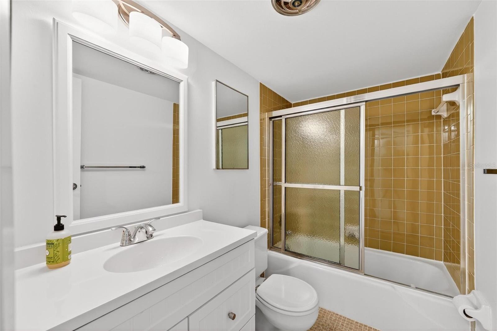 MOUNT DORA BUNKER HILL CONDO - Residential