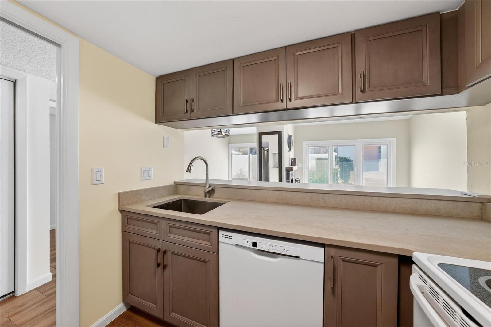 MOUNT DORA BUNKER HILL CONDO - Residential