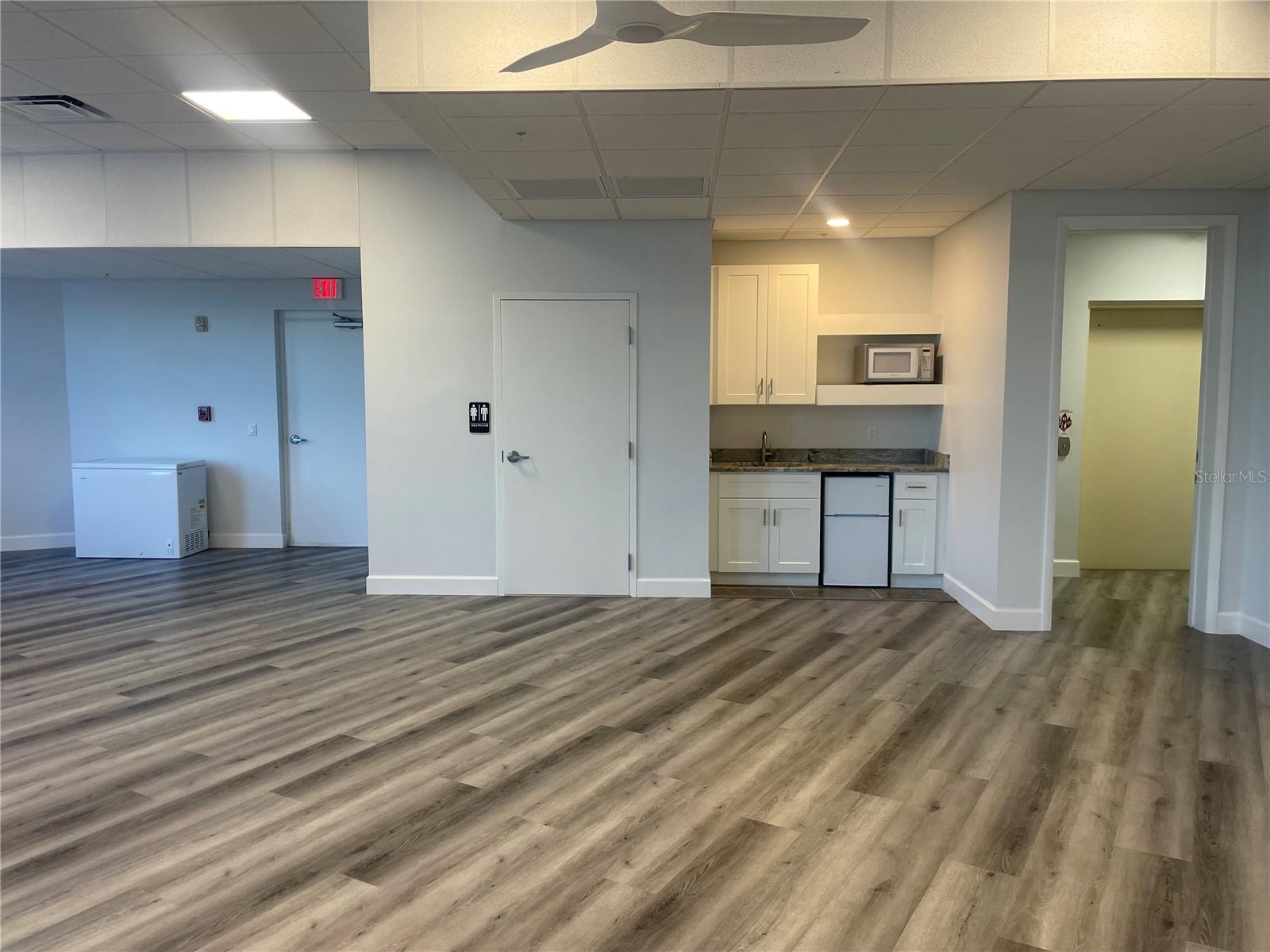 THE HARBOR VILLAS AT DONA BAY - Residential