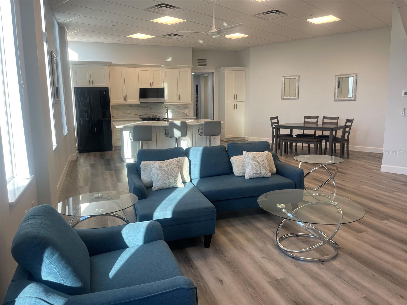 THE HARBOR VILLAS AT DONA BAY - Residential