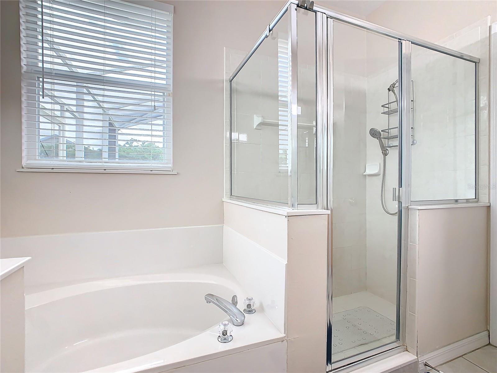 HIGHLANDS RESERVE PH 01 - Residential Lease