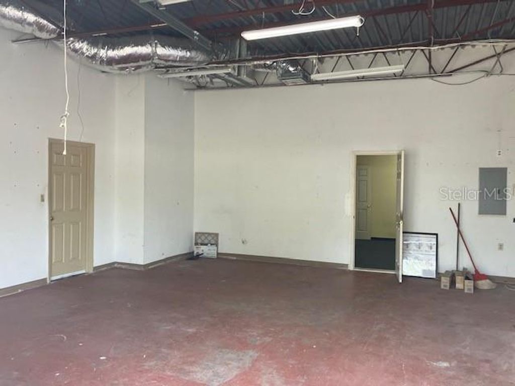 Photo of 5001 S Macdill Avenue #100, Tampa, FL 33611 (MLS # TB8504719)