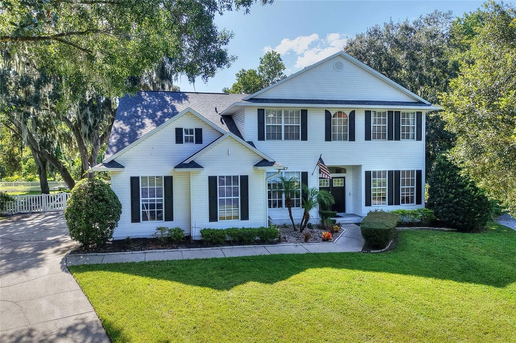 Photo of 7365 Millbrook Oaks Drive, Lakeland, FL 33813 (MLS # L4964840)