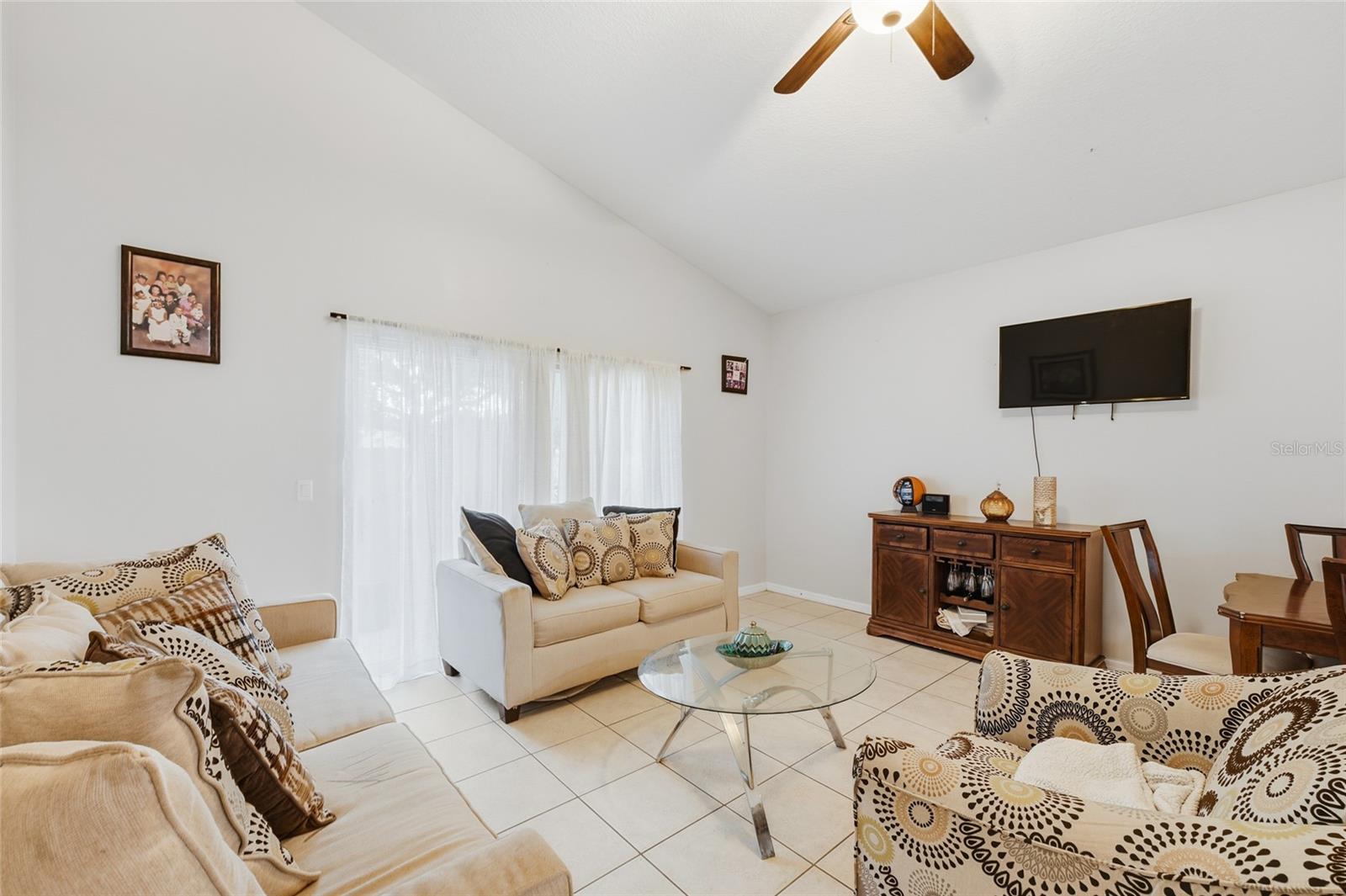 ROBINSON HILLS D - Residential