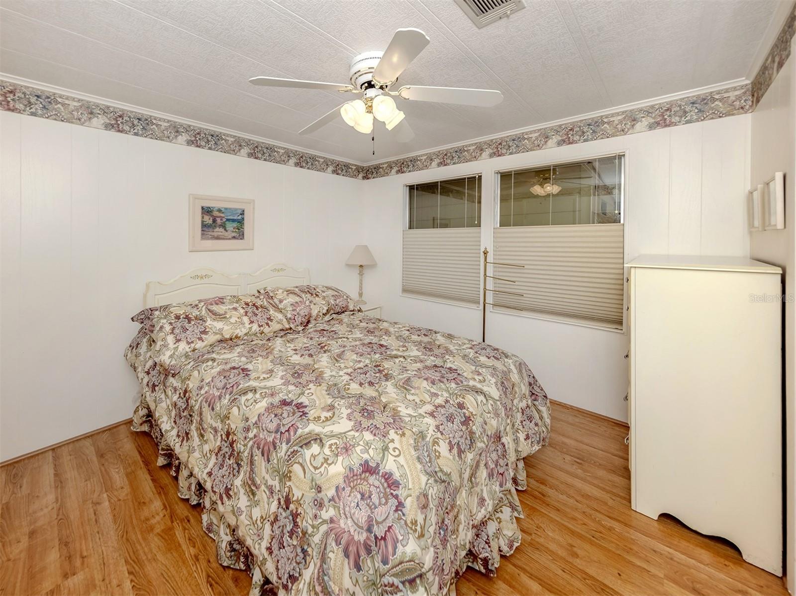 HARBOR ISLES II - Residential