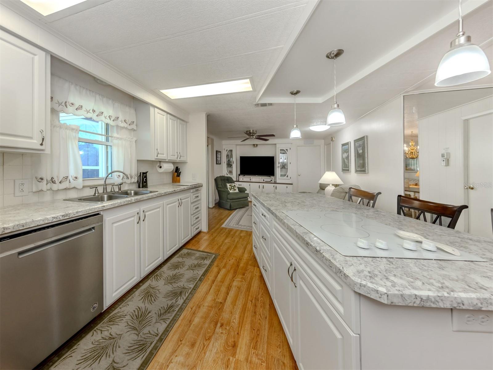 HARBOR ISLES II - Residential