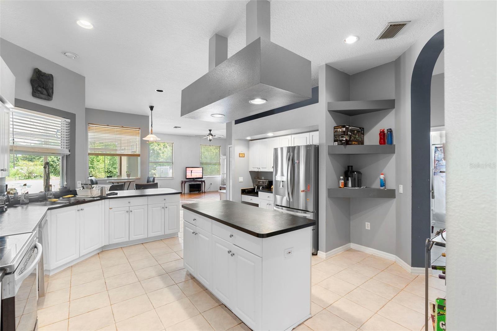 ACREAGE & UNREC - Residential