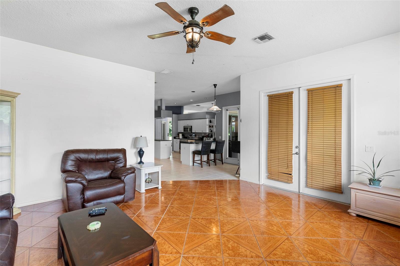 ACREAGE & UNREC - Residential