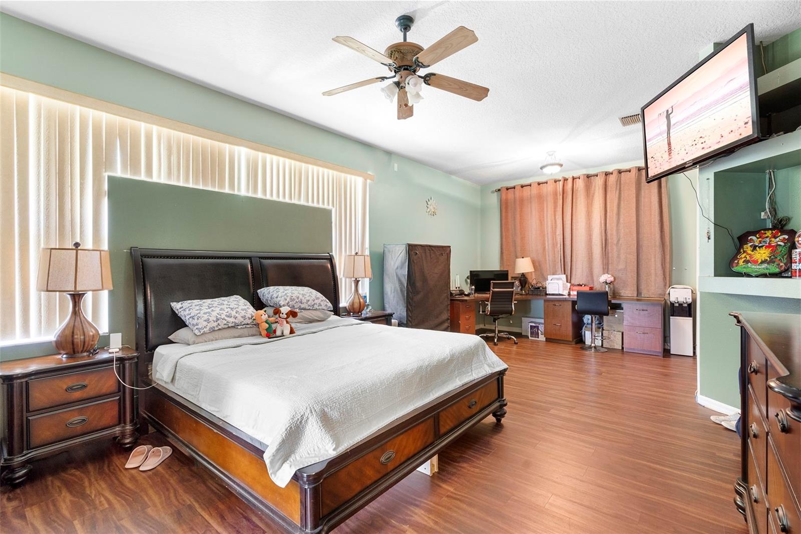 ACREAGE & UNREC - Residential