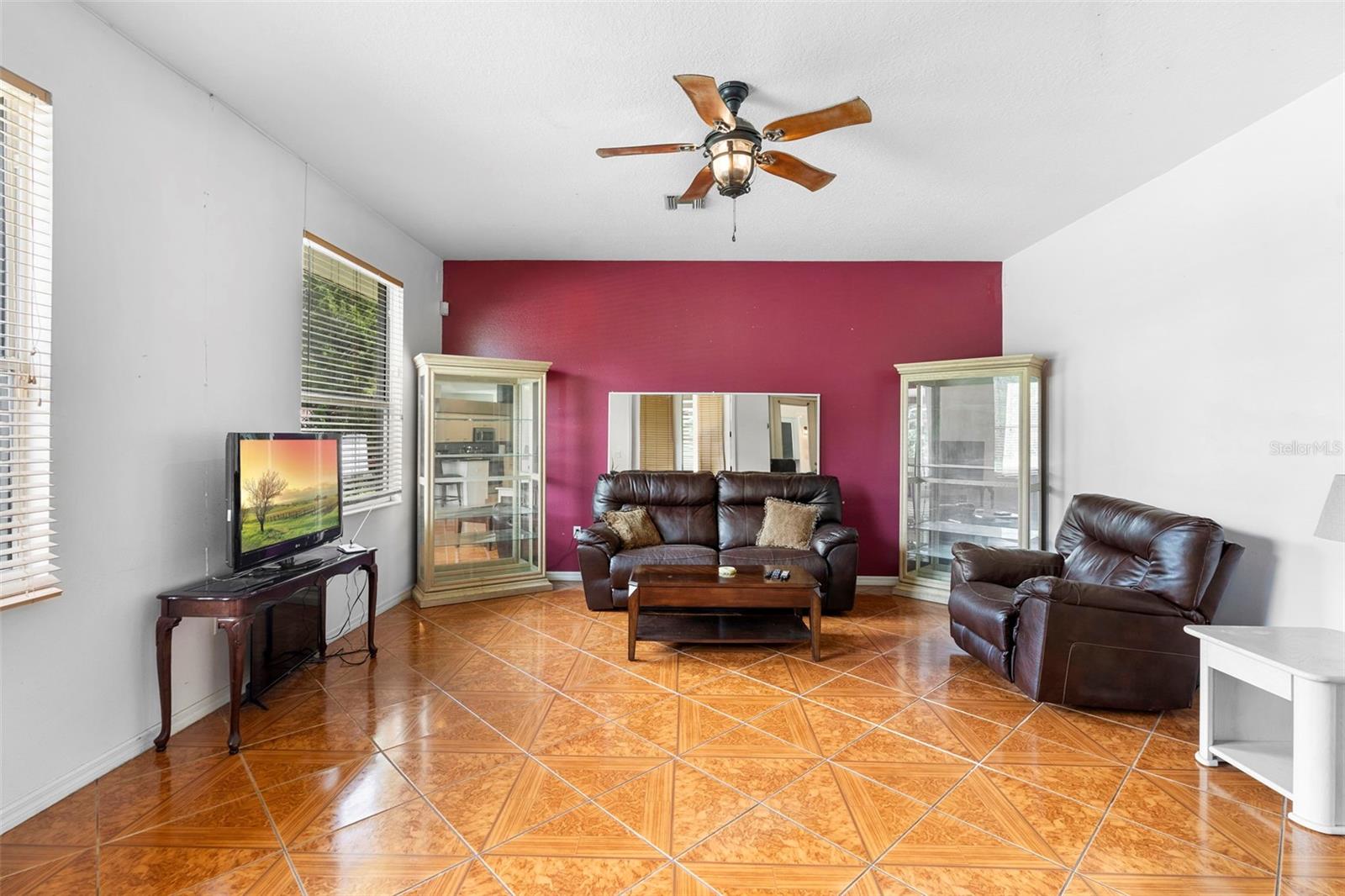 ACREAGE & UNREC - Residential