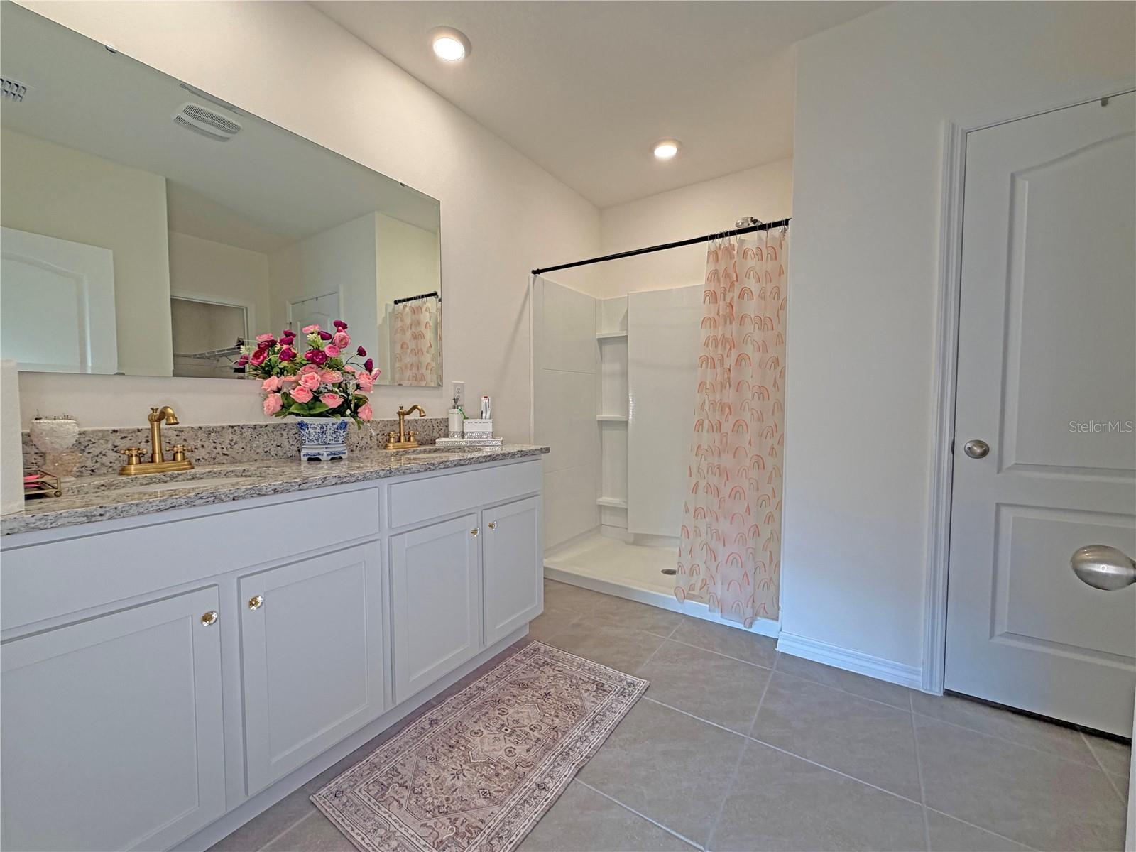 DELTONA LAKES UNIT 33 - Residential Lease