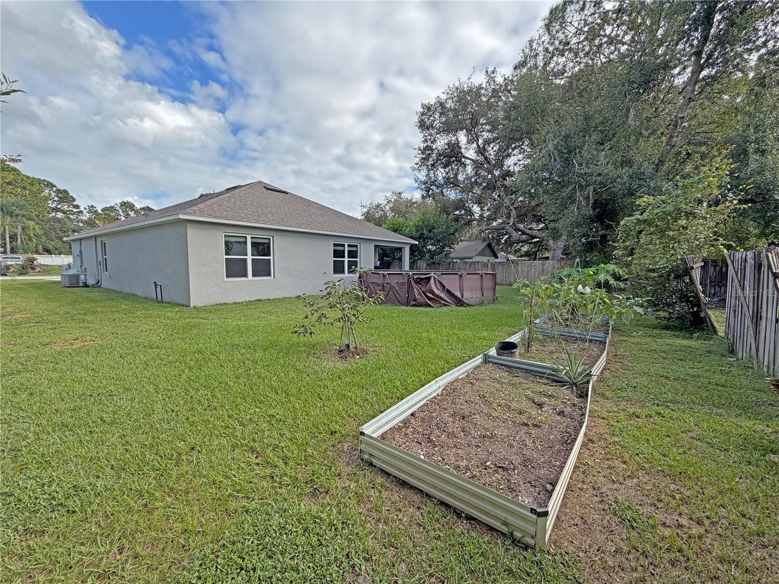 DELTONA LAKES UNIT 33 - Residential Lease