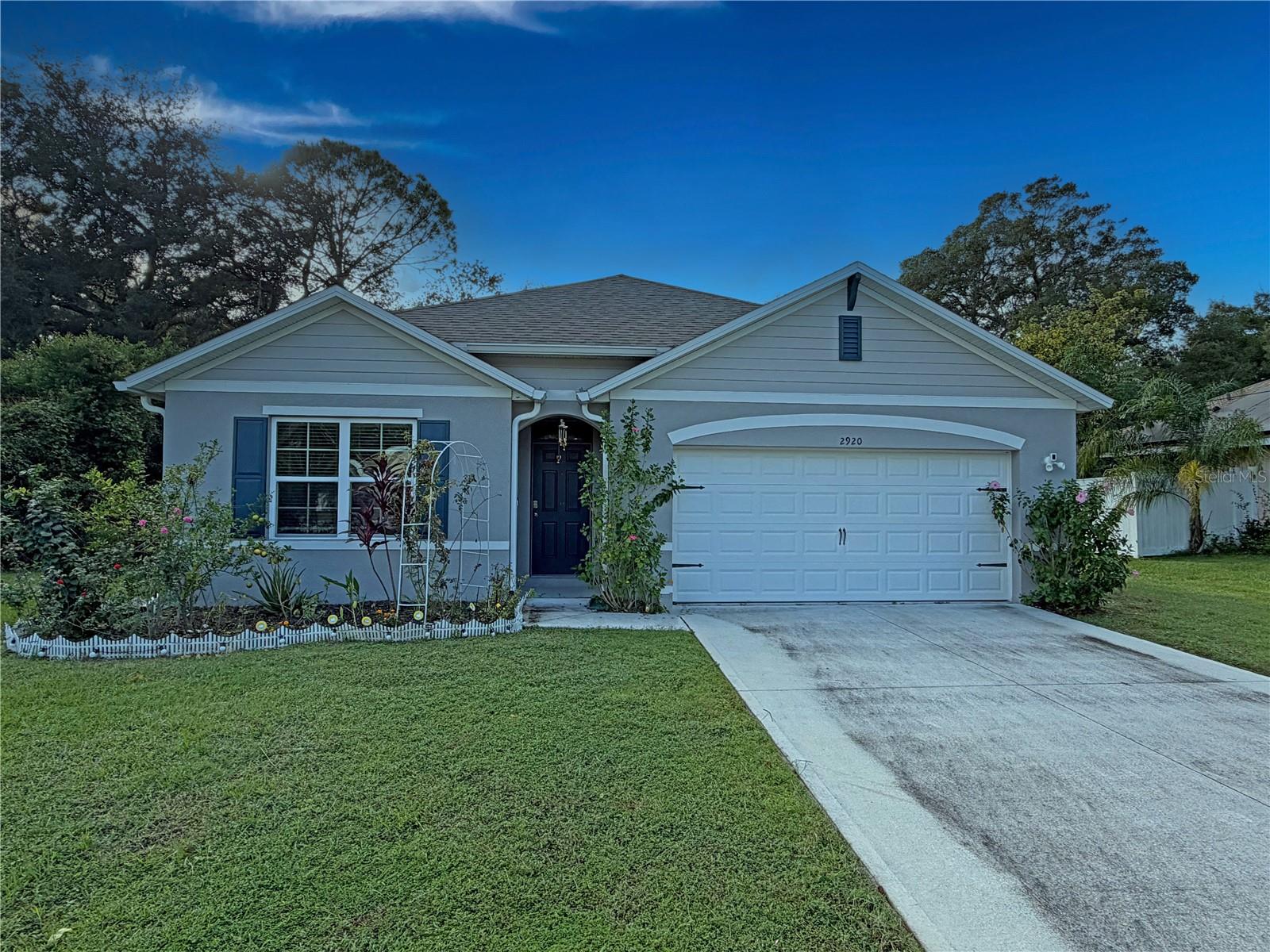 DELTONA LAKES UNIT 33 - Residential Lease