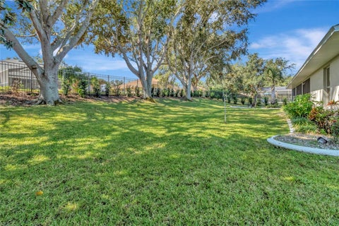 Tiny photo for 10504 Jardim De Largo Street, Clermont, FL 34711 (MLS # G5118580)